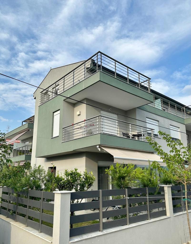 Blue Fish Luxury Villa Nikiti  Exterior foto