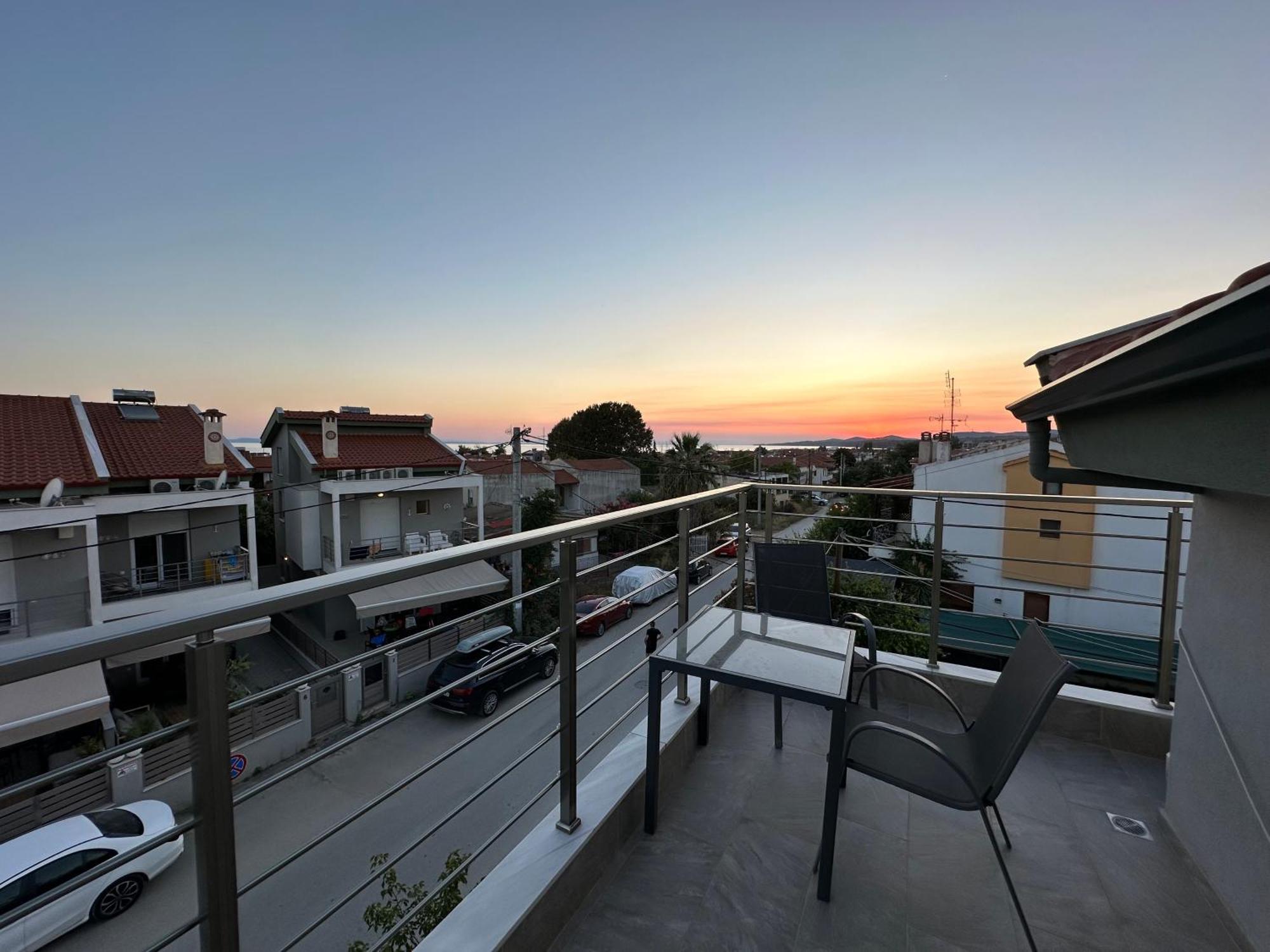 Blue Fish Luxury Villa Nikiti  Exterior foto